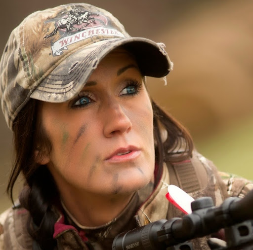 Melissa Bachman Photo 18