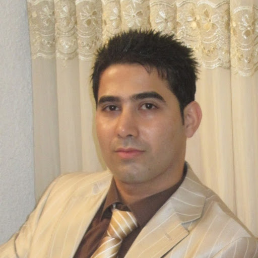 Amir Momeni Photo 11