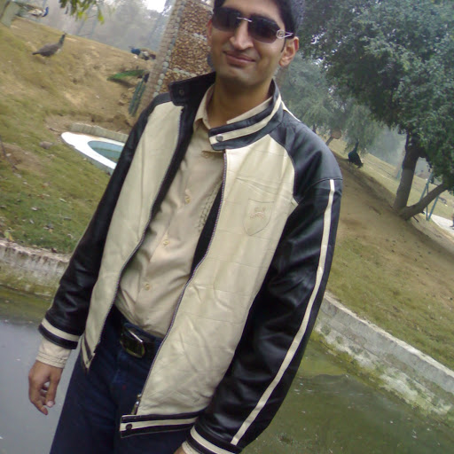 Adnan Aftab Photo 4