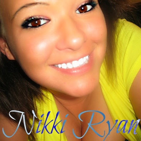 Nikki Ryan Photo 17