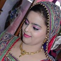 Rashmeen Kaur Photo 4