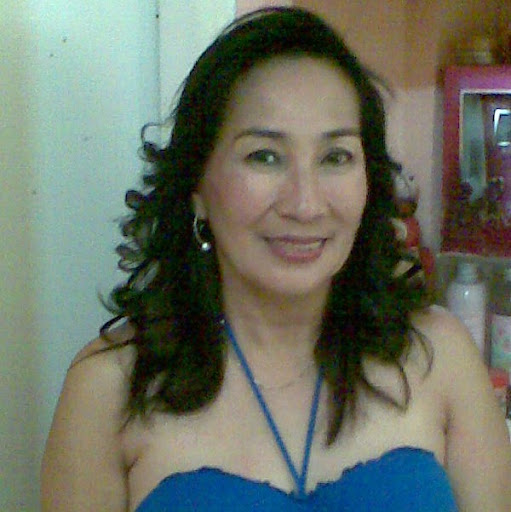 Rosalyn Cruz Photo 13