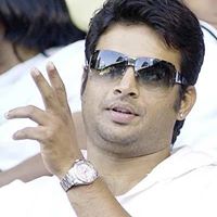 Anand Madhavan Photo 8